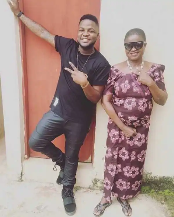 Music Star, Skales Pictured With His Mother (Photos)